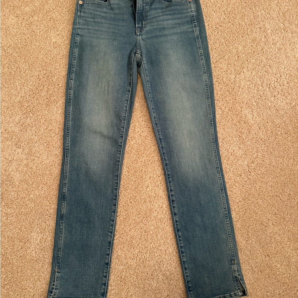 GAP Women's Straight Leg Blue Jeans